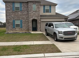 114 Red Pine Dr, Lafayette, LA 70501