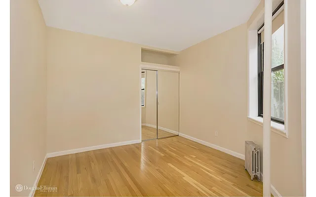 Sold by Douglas Elliman | media 14