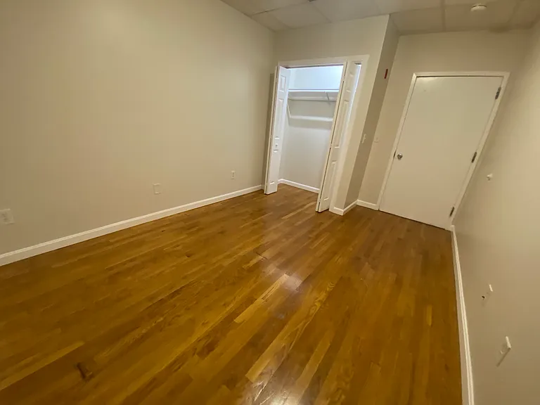 22 High St #11 — Photo 3