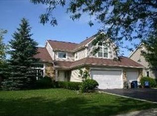 1980 Cloverdale Ln, Algonquin, IL 60102