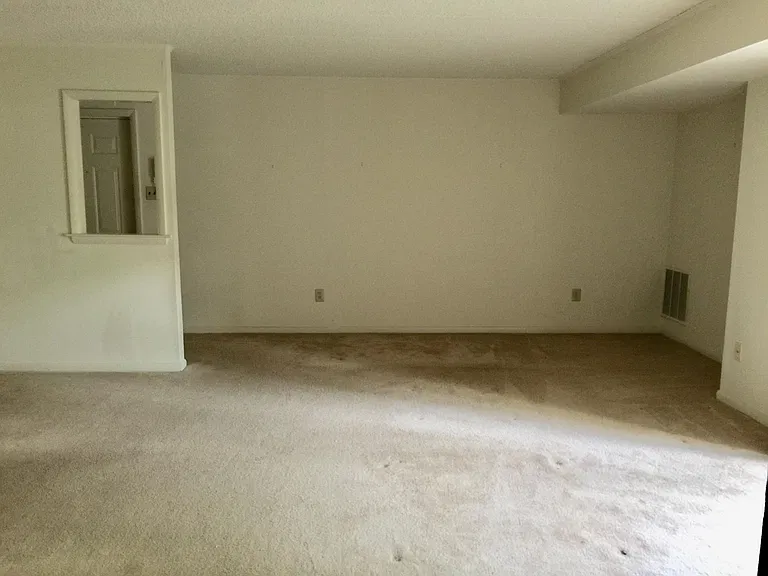 125 Leedom Way — Photo 6