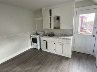 47 Elm St APT 5, Waterville, ME 04901