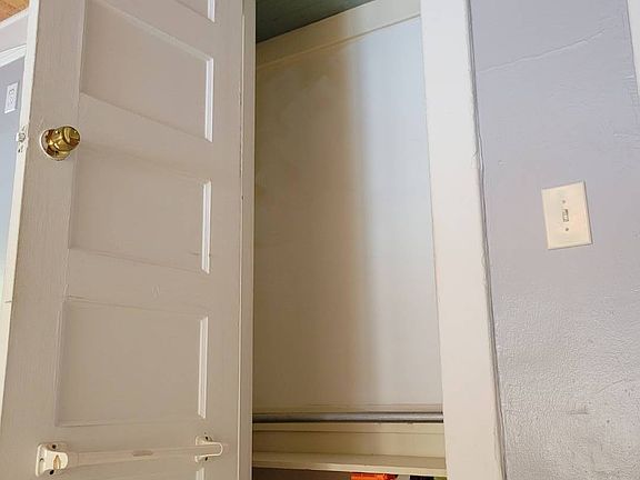 4th image of 88-39 187th Pl