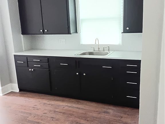 5th image of 739 Saint Nicholas Ave