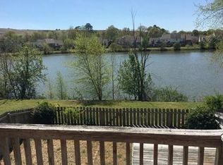 31 Dawn Ln, Hampton, VA 23666