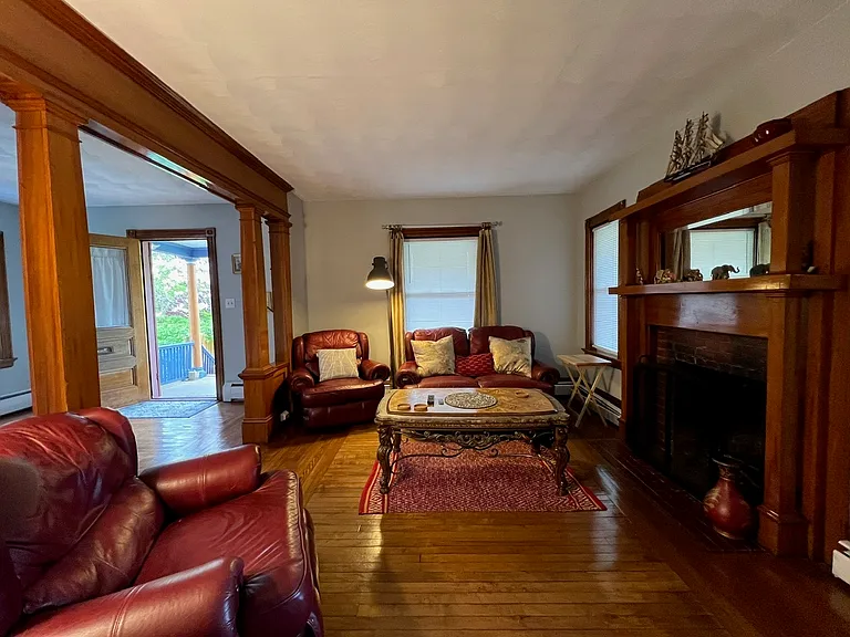 25 W Warwick Ave — Photo 1