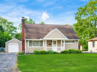2295 Shrewsbury Rd, Upper Arlington, OH 43221