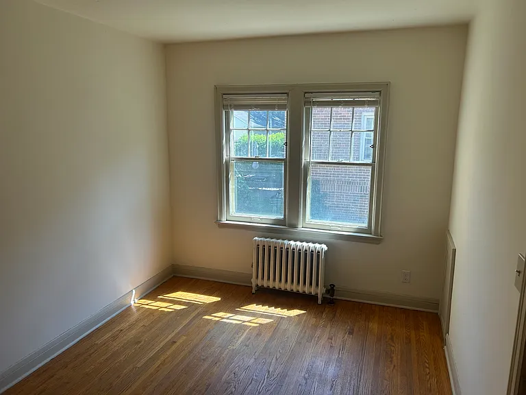 3519 Emerson Ave S #103 — Photo 10