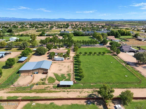39762 N CREEKSIDE Road, San Tan Valley, AZ 85140
