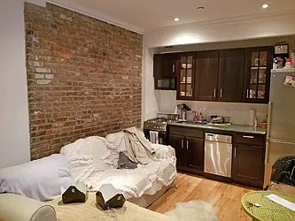 Rented by New York Residence