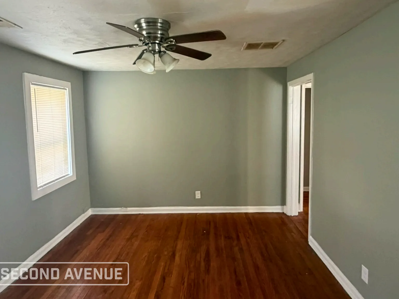 2 bed, 1.0 bath, 777 sqft, $750 — Photo 3