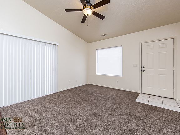 5th image of 1042 N 1340 West Cir #2