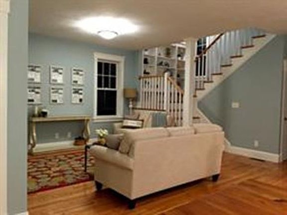 3rd image of 29 Follinsbee Ln #29
