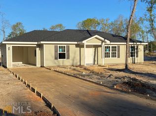 368 Whispering Pines Rd, Jesup, GA 31545
