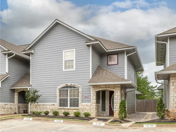 1249 Canyon Creek Cir, College Station, TX 77840