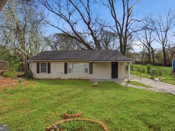 4752 Manse Dr, Forest Park, GA 30297