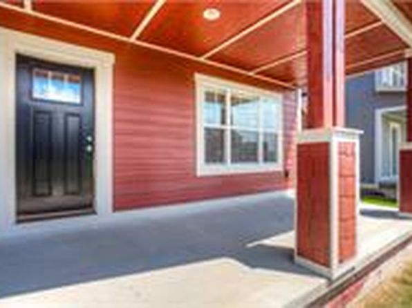2039 SW Cascade Falls Dr