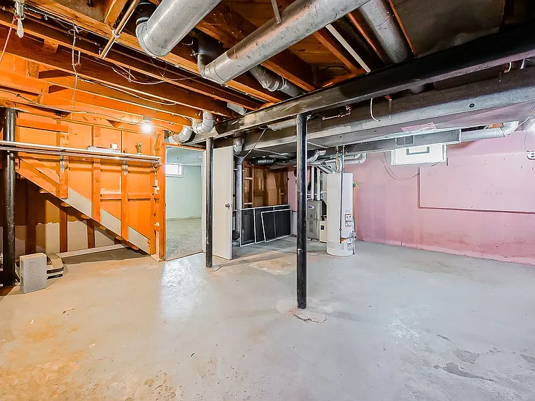 113 S Minerva Ave — Photo 31