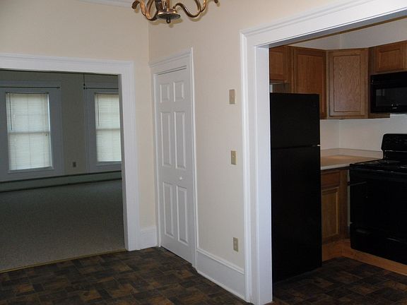 Dining room to LR & Kitchen