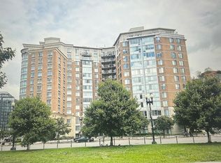 555 Massachusetts Ave NW APT 714, Washington, DC 20001