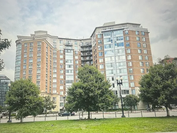 555 Massachusetts Ave NW APT 714, Washington, DC 20001