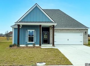 7033 Brook Hollow Dr, Zachary, LA 70791