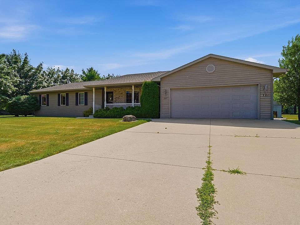 1st image of 367 N 19th Ave