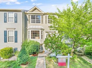 12856 Hyannis Ln, Woodbridge, VA 22193