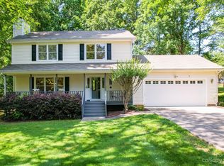 1552 Waterford Pl, Fort Mill, SC 29708