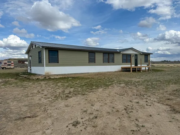 215 Lost Wells Cir, Riverton, WY 82501