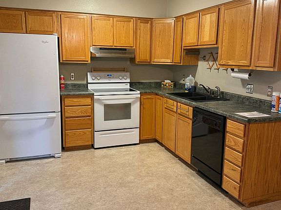 5th image of 2904 Sheridan Ave