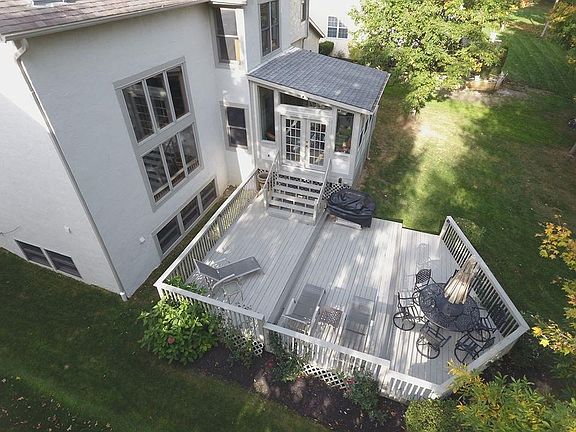 3rd image of 5090 Tralee Ln
