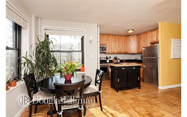 Sold by Douglas Elliman | media 7