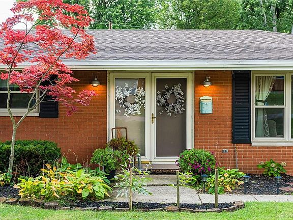 5th image of 2616 Green Hills Dr