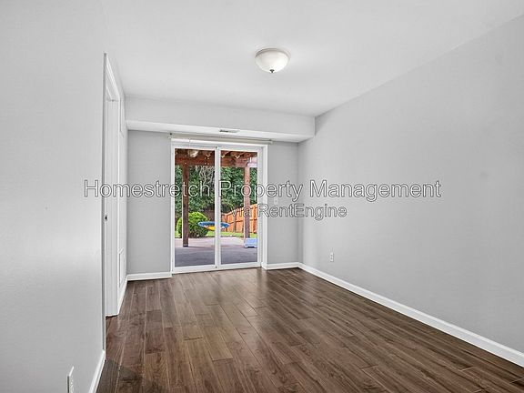 5th image of 1671 Waters Edge Way
