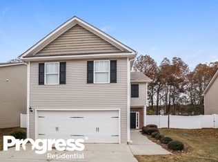 488 Hill Crest Cir, Hiram, GA 30141