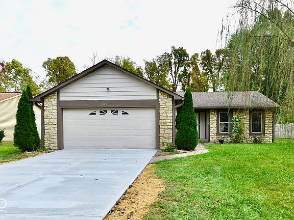 3rd image of 7517 Venetian Way