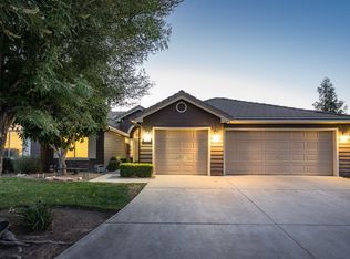 1142 N Filbert Ave, Clovis, CA