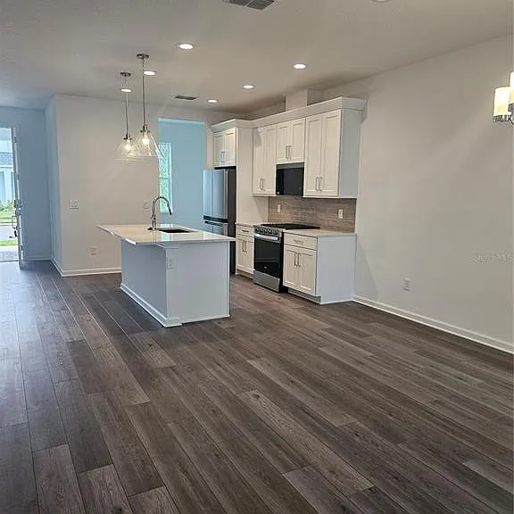 1526 Ridgeback Ln — Photo 10