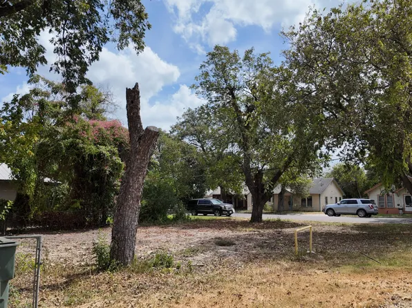 118 E MESQUITE ST LOT 371D, Uvalde, TX 78801