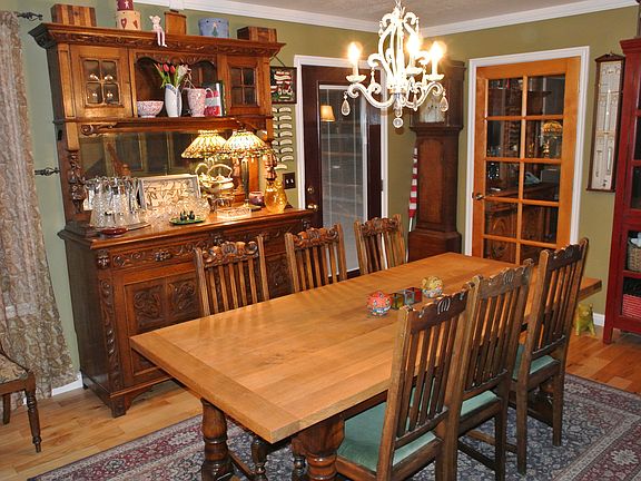Formal Dining Room