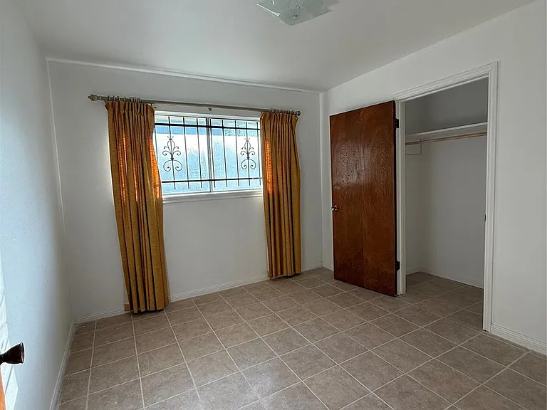7325 Ley Rd — Photo 24
