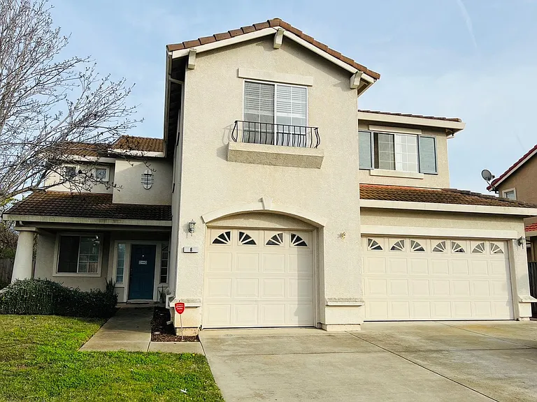 8 Lewis Cir — Photo 4