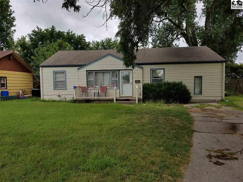 1st image of 7 Sunset Dr