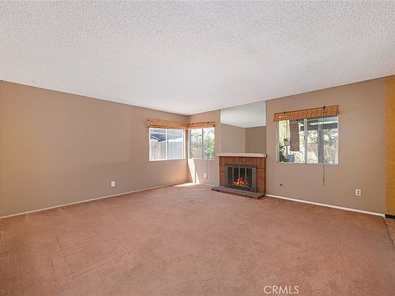 5th image of 15903 Ada St