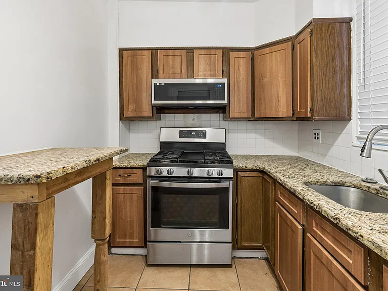 2236 N Bouvier St — Photo 8