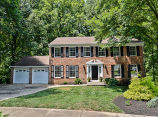 9204 Fox Lair Dr, Burke, VA 22015