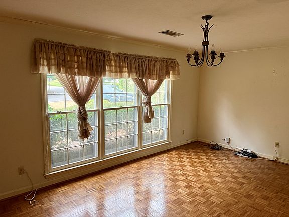 5th image of 3312 Shirehill Ln