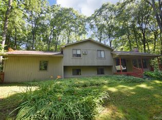 4200 Stockemer, White Lake, MI 48383