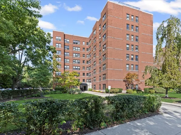 4900 N Marine Dr APT 707, Chicago, IL 60640